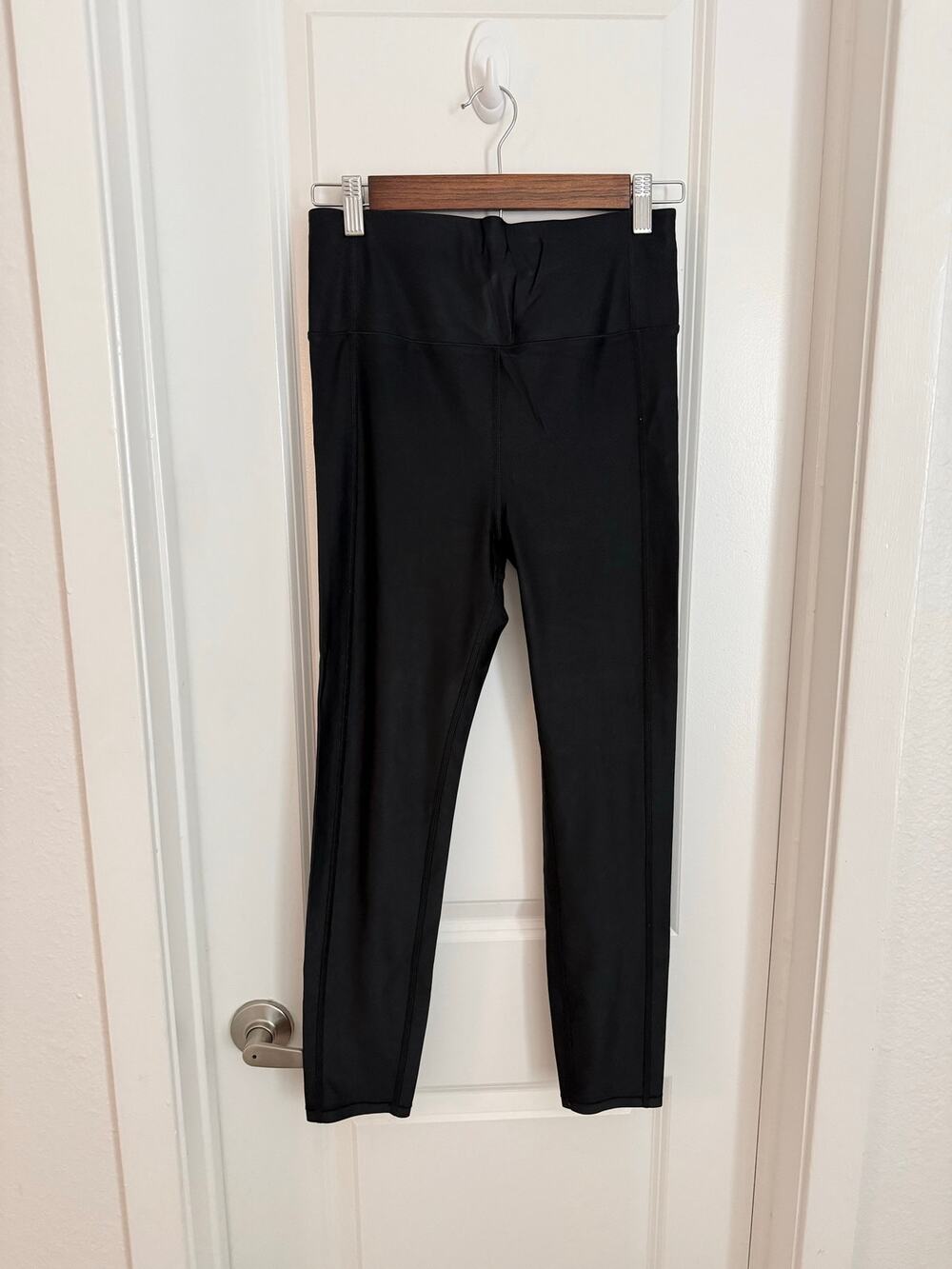 Sweaty Betty Black Super Sculpt Lustrous Glossy Athletic Sporty 7/8 Leggings